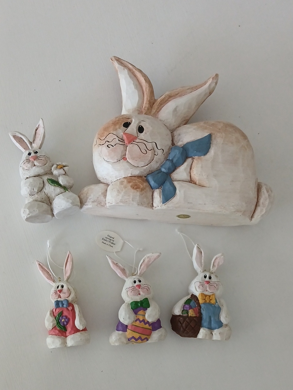 Eddie Walker Bunny Rabbit Figurines Set of 5 Includes 3 Ornaments Vintage